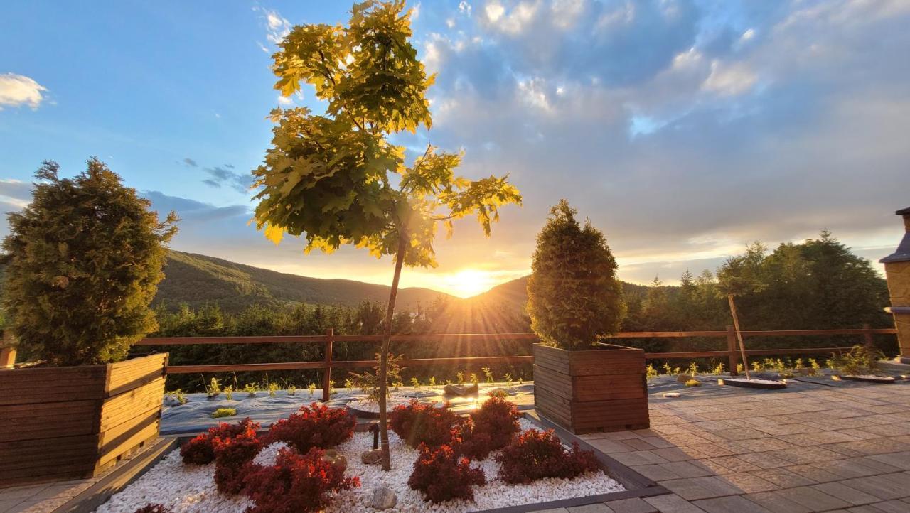Chaty Na Cholewicy Domki Caloroczne Solina  Exterior foto